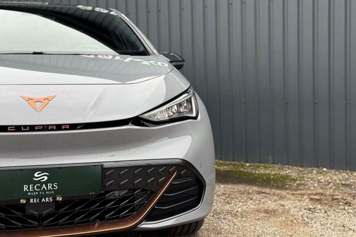 Grå Cupra Born fra 2023