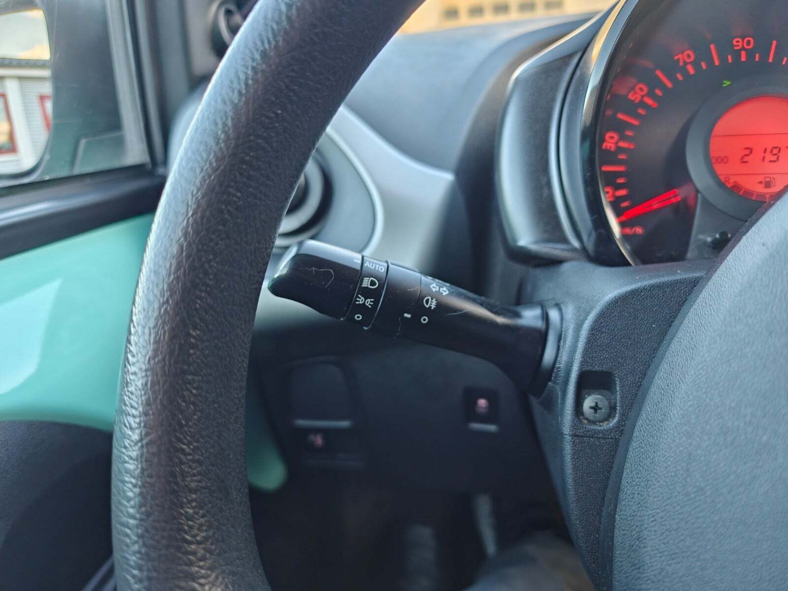 Gul Citroën C1 fra 2017