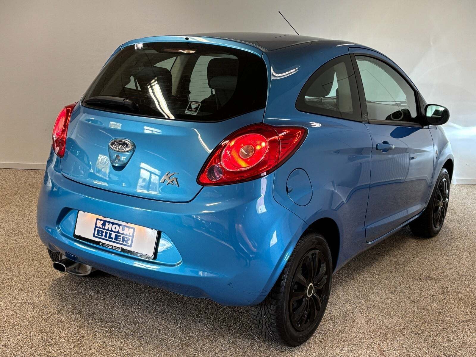 Blå Ford Ka fra 2010