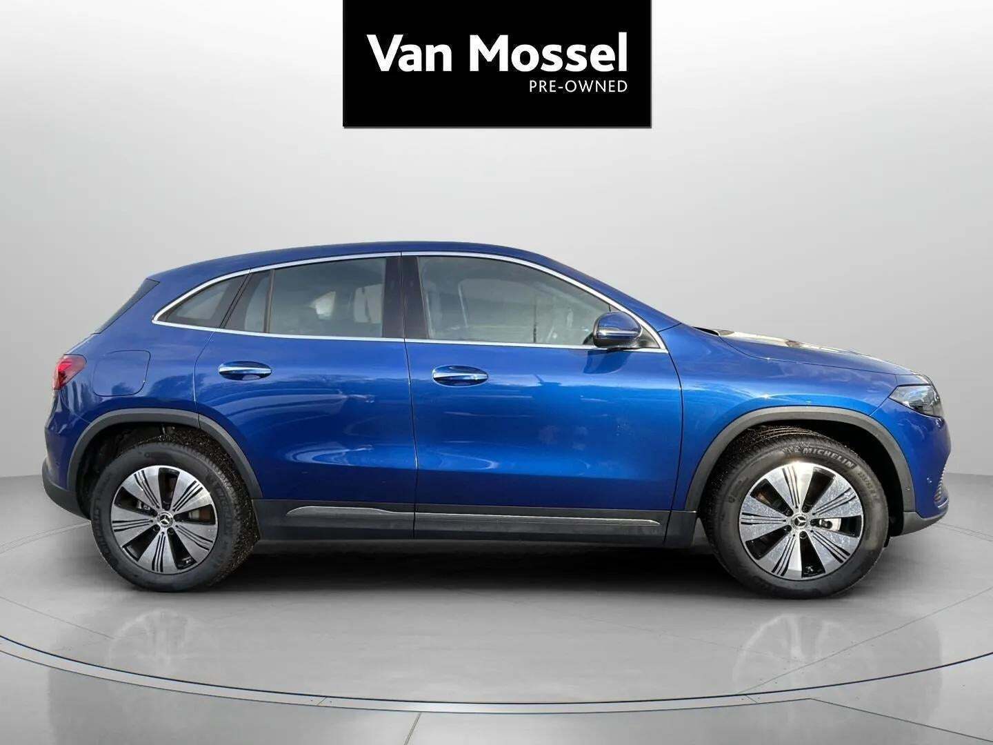 Mercedes EQA300 Progressive 4Matic