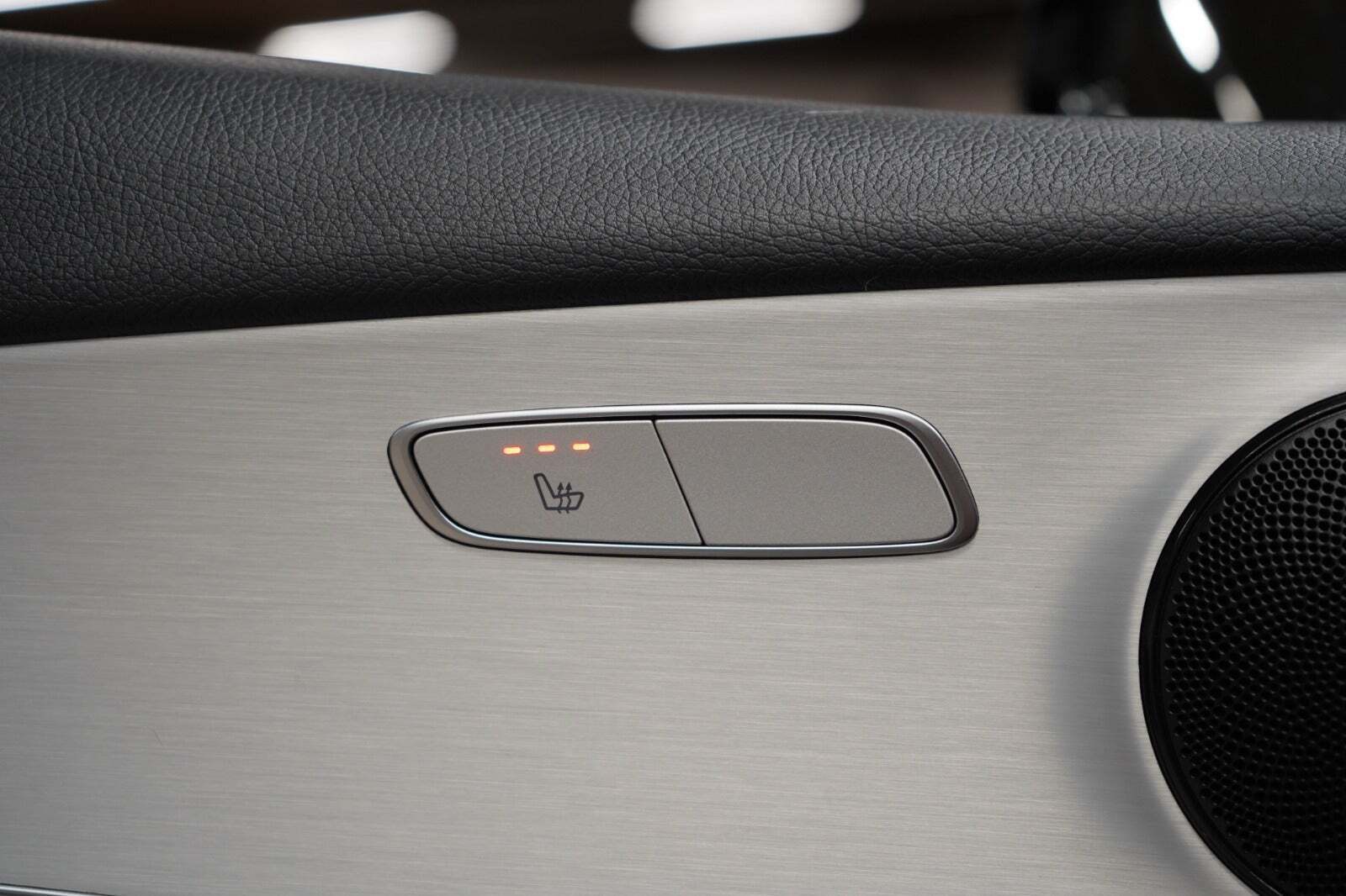 Hvid Mercedes E300 e fra 2021