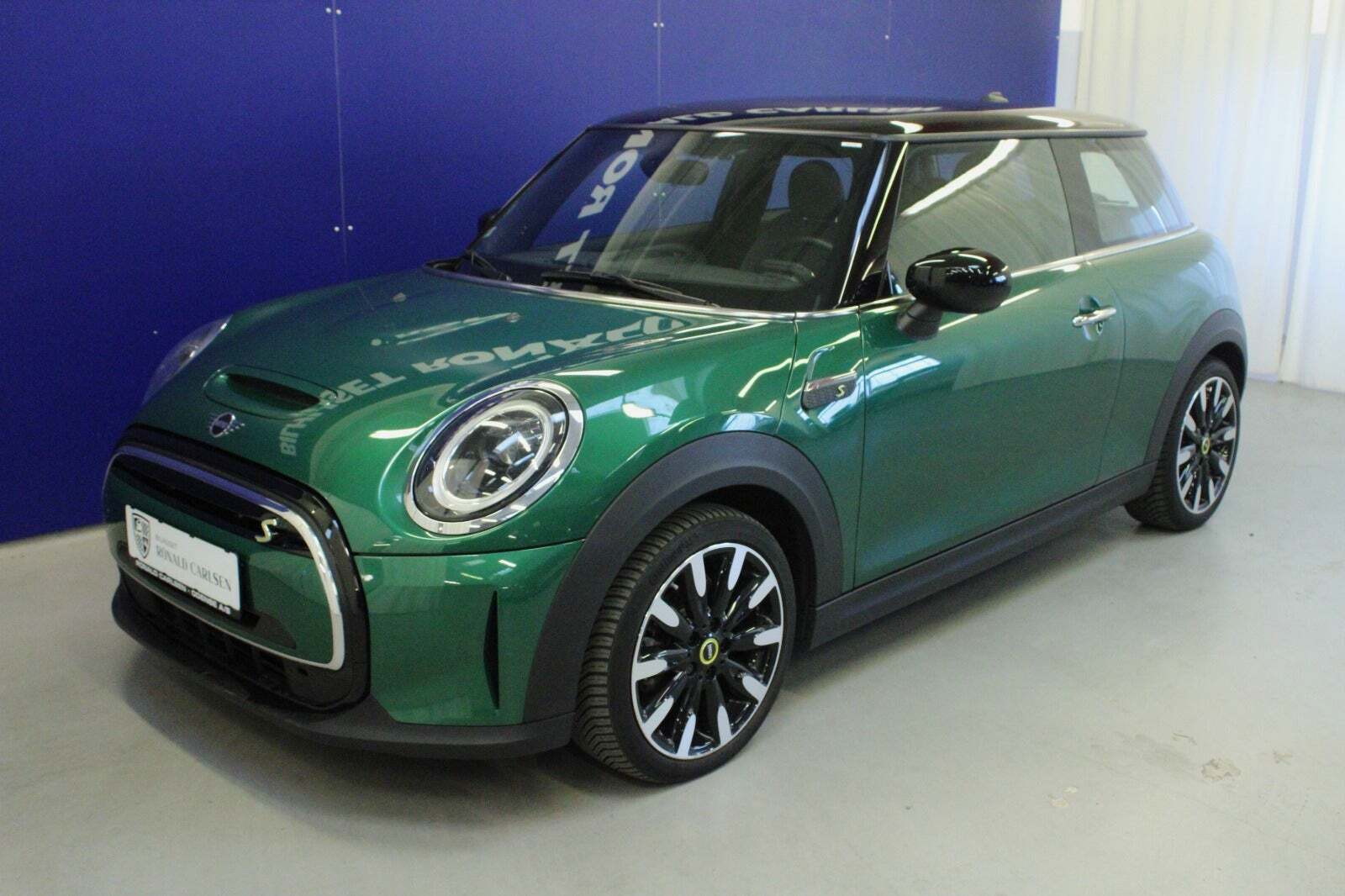 Mini Cooper SE Classic Trim