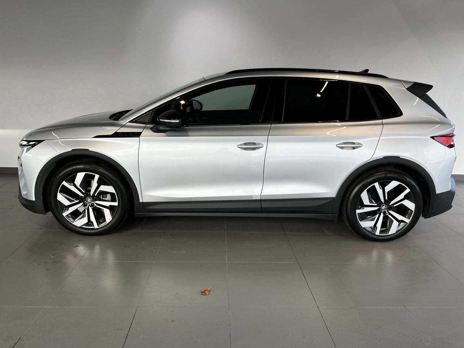 Sølv Skoda Elroq fra 2025