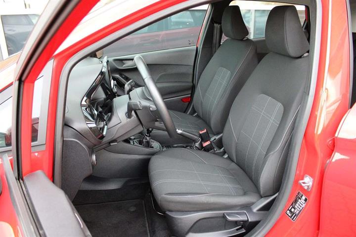Rød Ford Fiesta fra 2020