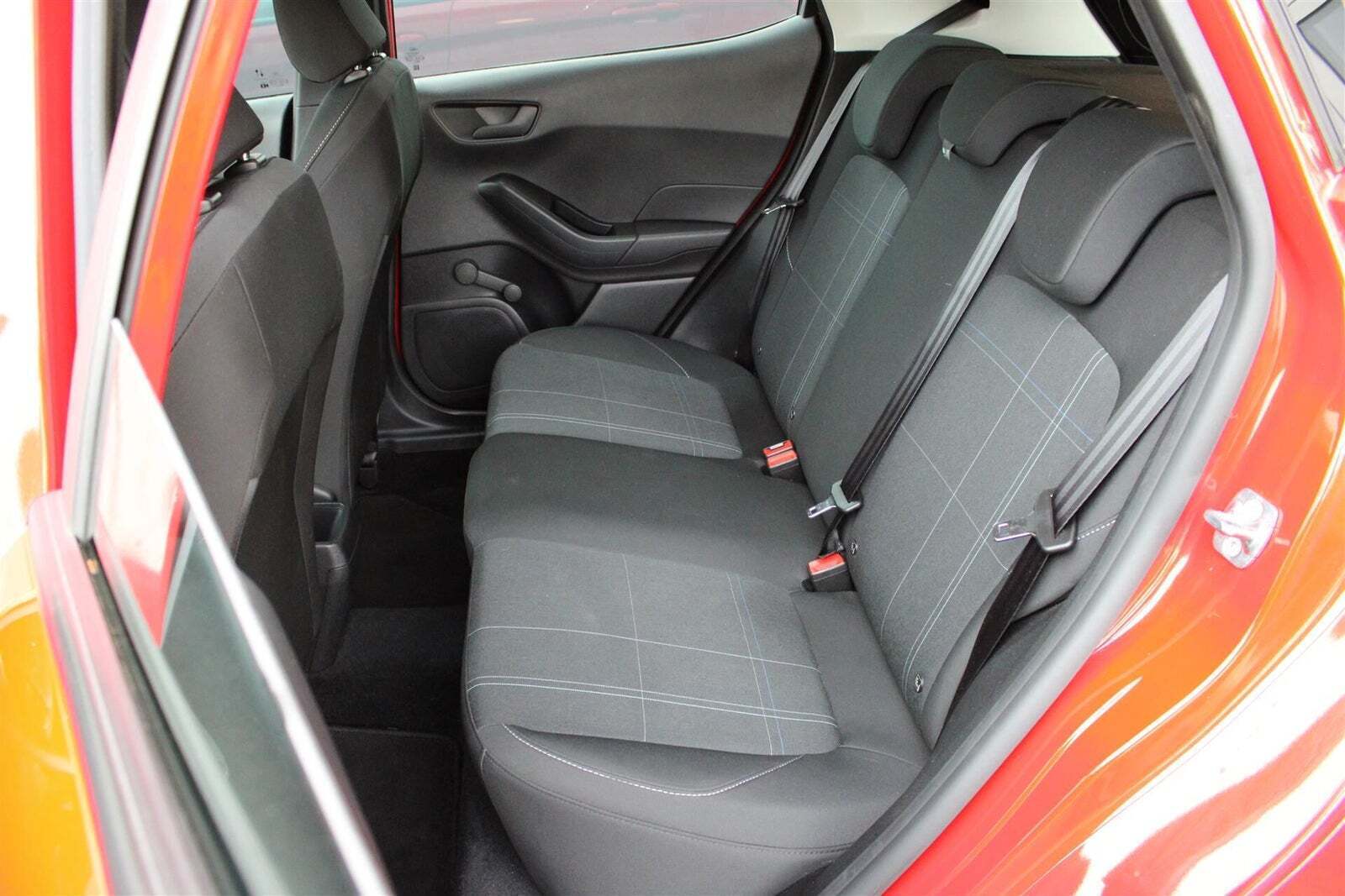 Rød Ford Fiesta fra 2020
