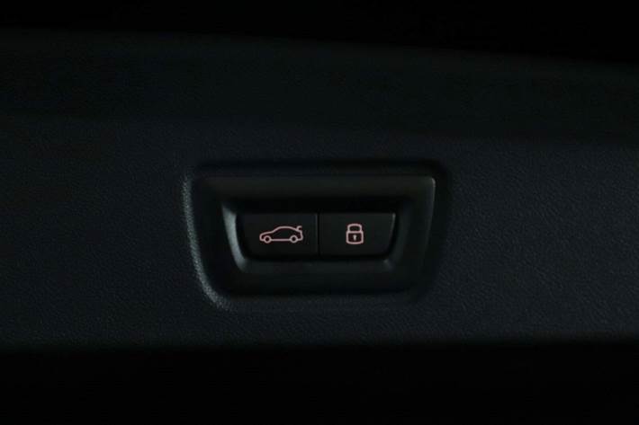 Sort BMW i4 fra 2023