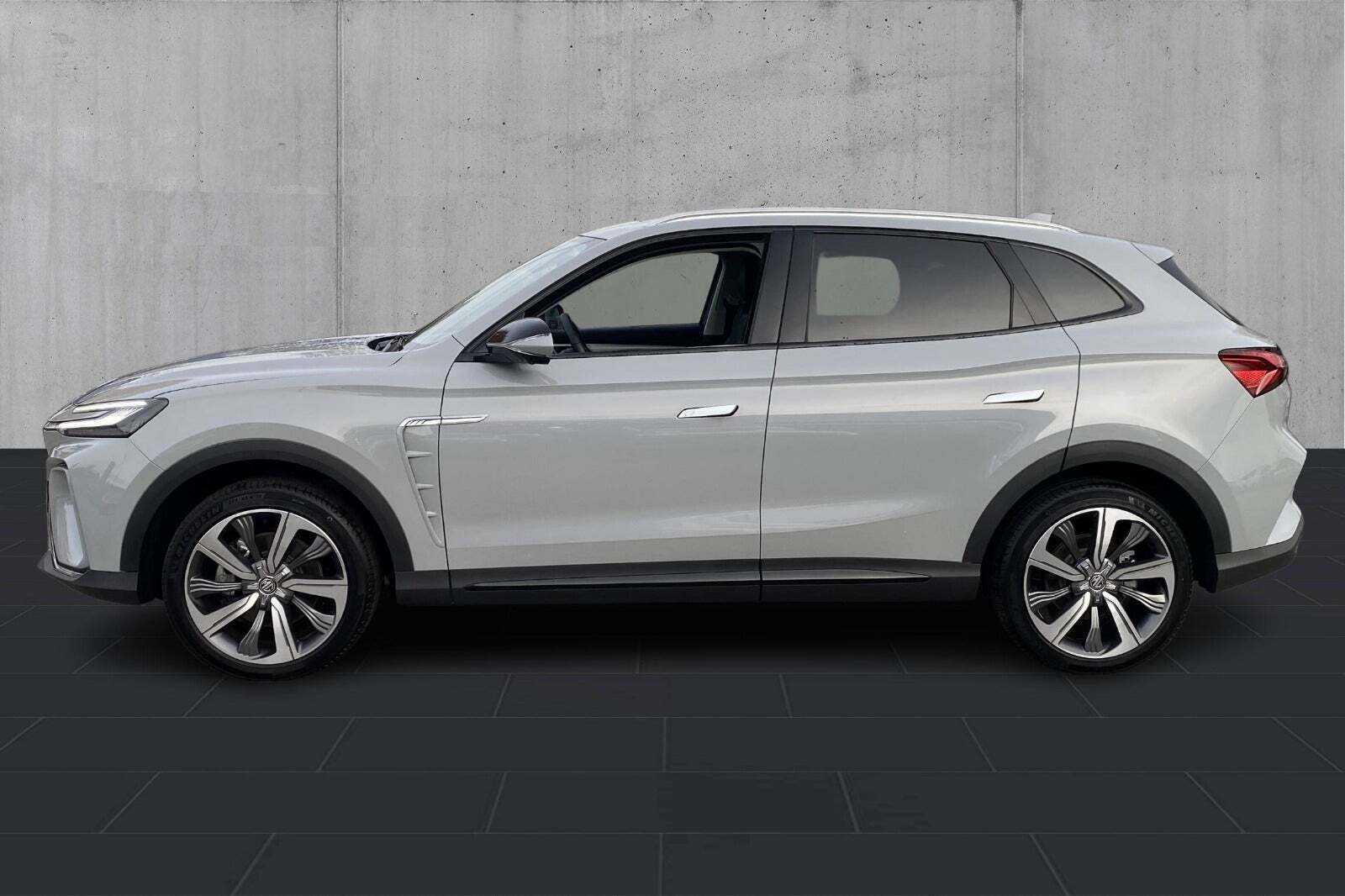 MG Marvel R Performance