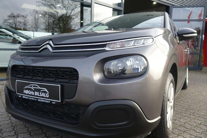 Grå Citroën C3 fra 2019