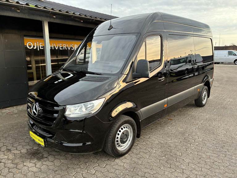 Mercedes Sprinter 215 2,0 CDi A2 Kassevogn aut. FWD