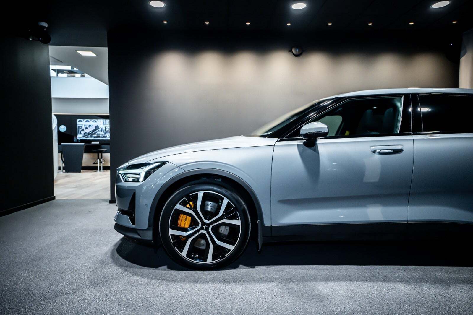 Grå Polestar 2 fra 2021
