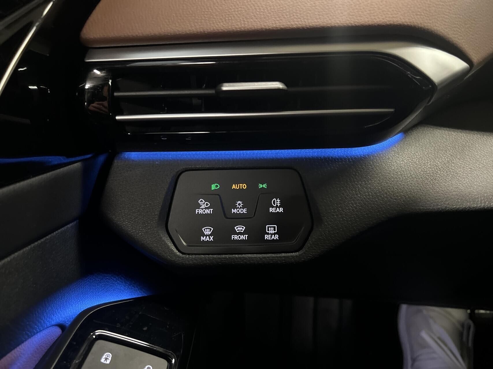 Hvid VW ID.5 fra 2025