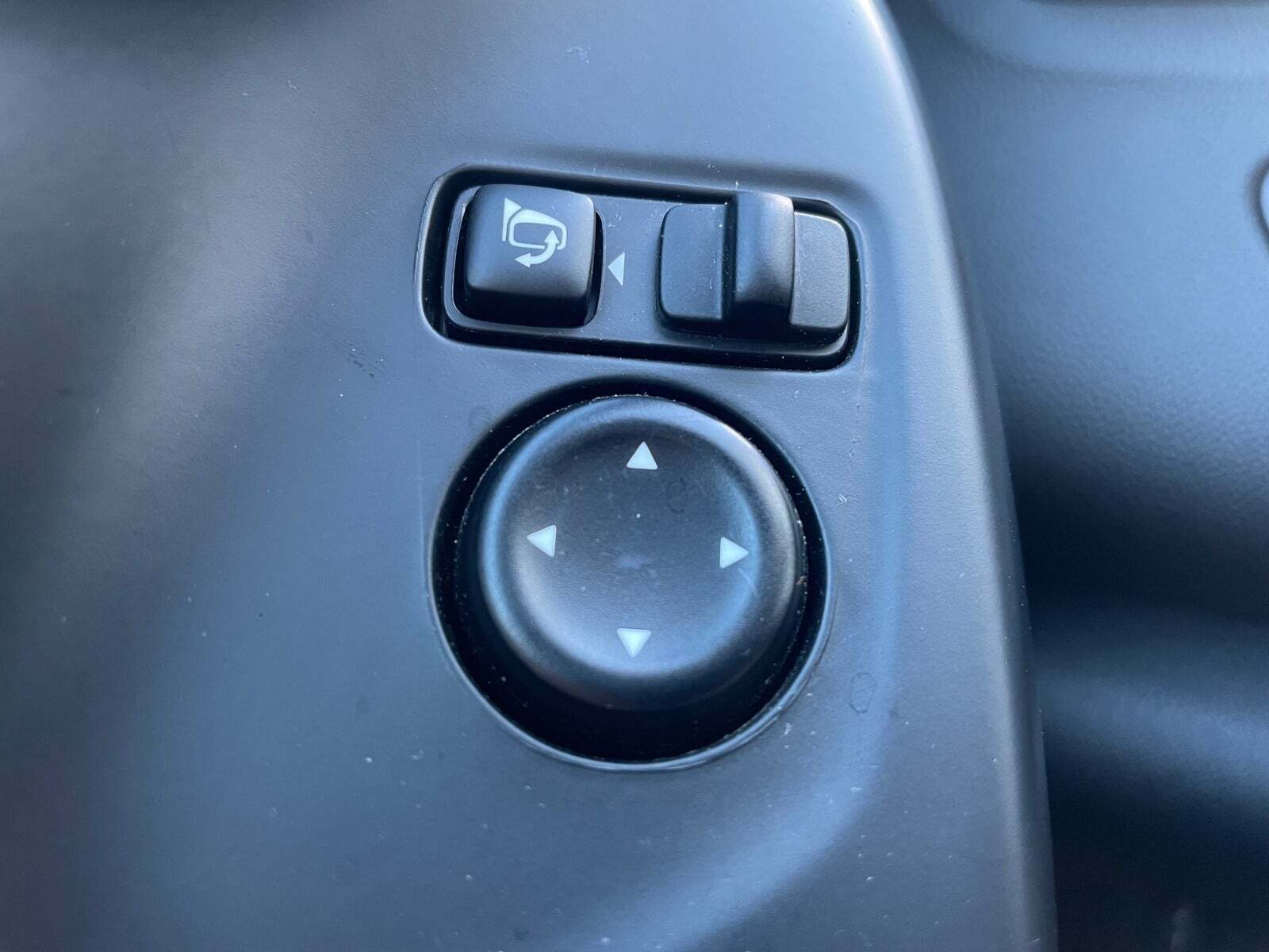 Blå Renault Kadjar fra 2019