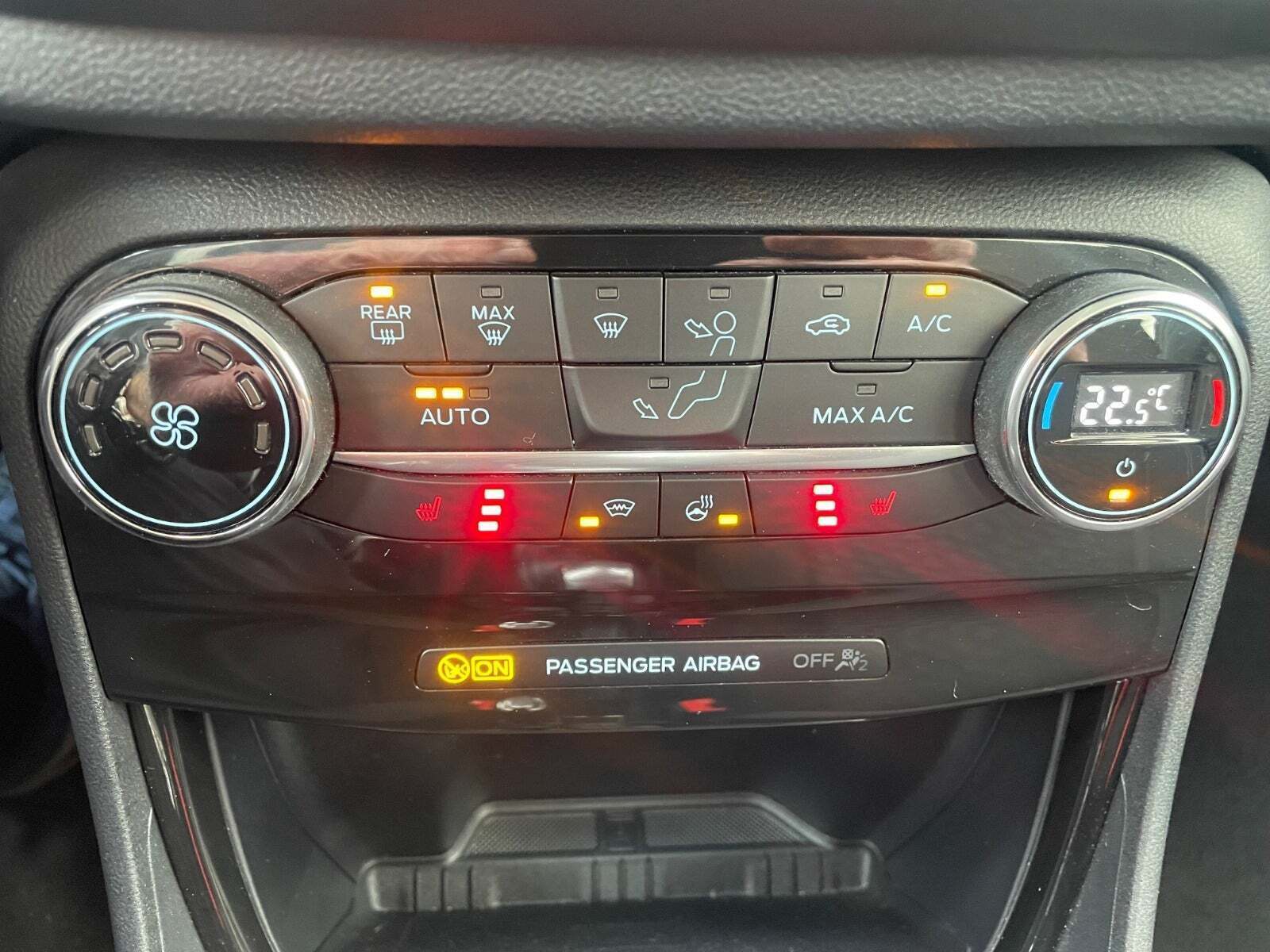 Ford Puma 1,0 EcoBoost mHEV Titanium DCT