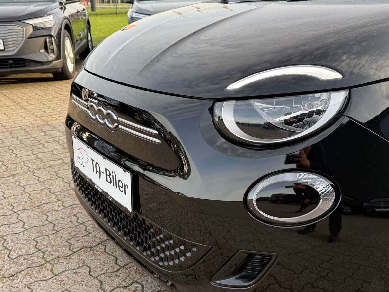 Sort Fiat 500e fra 2022