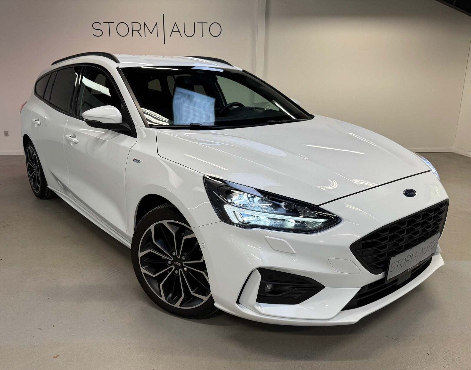 Hvid Ford Focus fra 2019