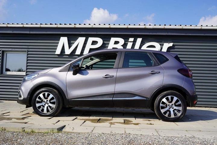 Sort Renault Captur fra 2019