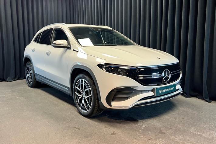 Hvid Mercedes EQA 250 fra 2022 set udefra