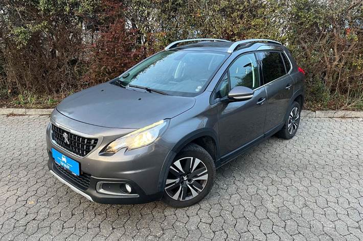 undefined Peugeot 2008 fra 2017 set udefra