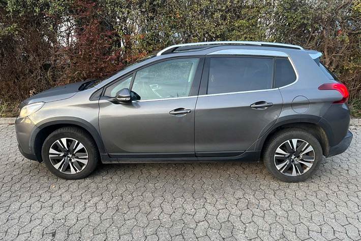 undefined Peugeot 2008 fra 2017
