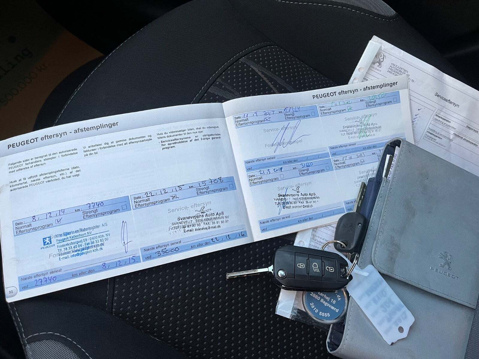 undefined Peugeot 208 fra 2012