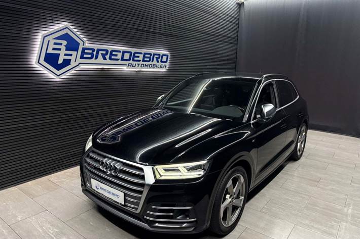 Sort Audi SQ5 fra 2018 set udefra