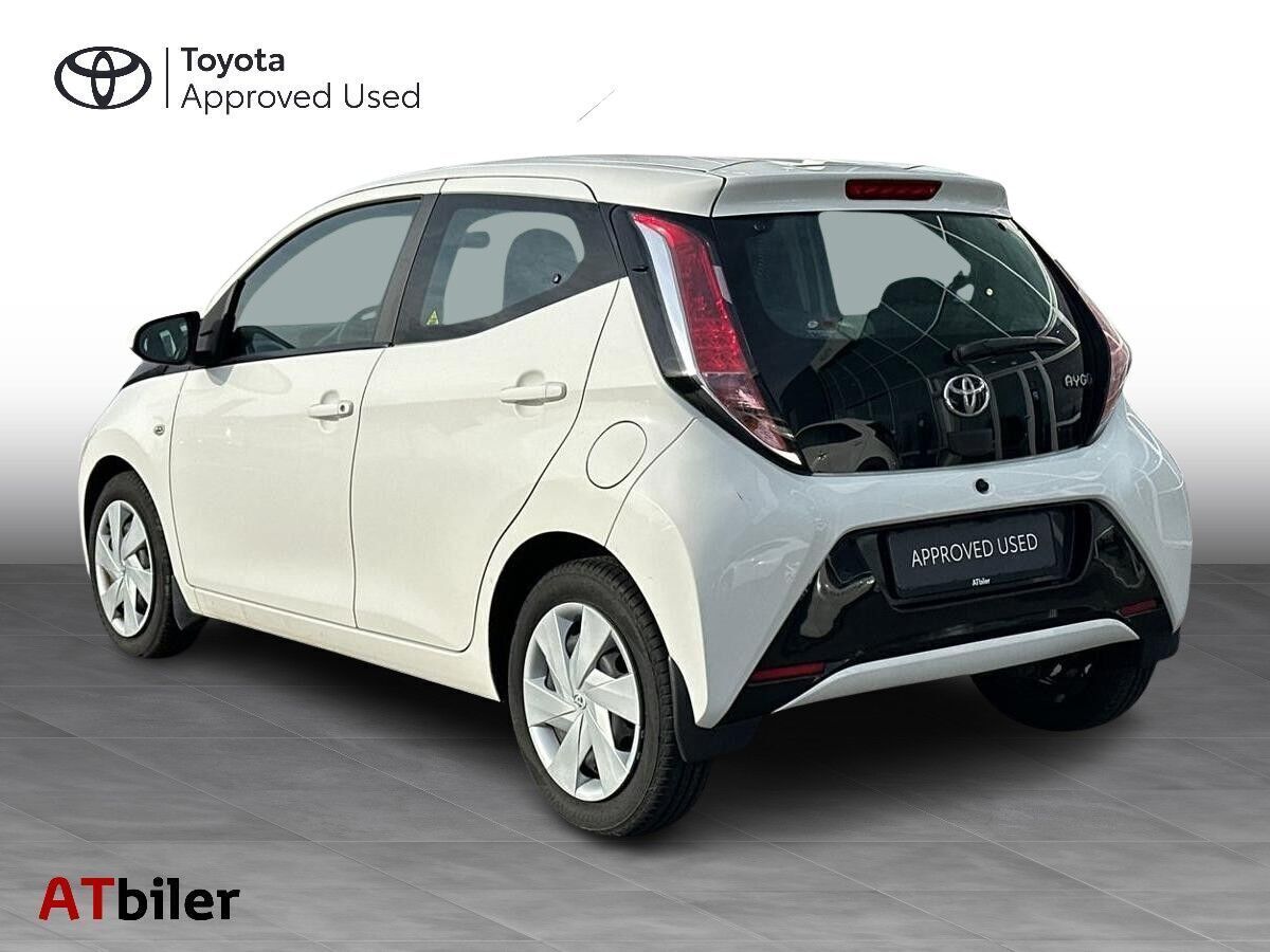 Toyota Aygo 1,0 VVT-I X-Play + X-Touch X-Shift 69HK 5d Aut.