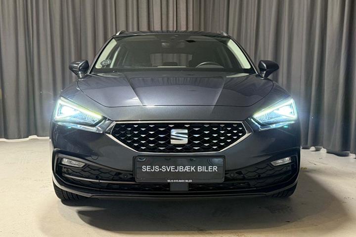Grå Seat Leon fra 2021
