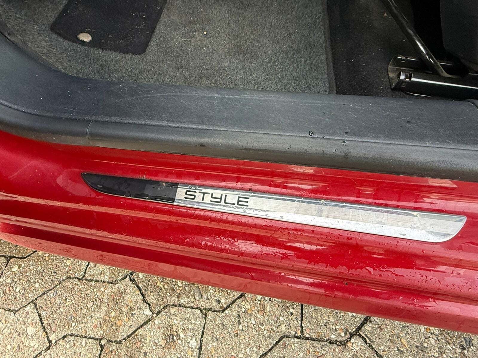 undefined Peugeot 208 fra 2014