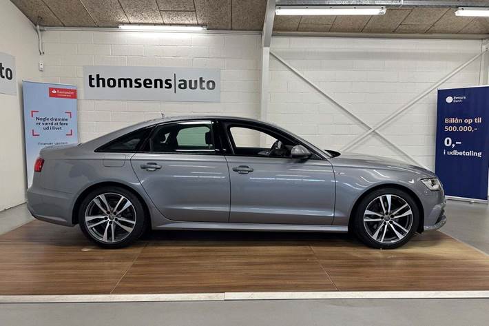 Grå Audi A6 fra 2016