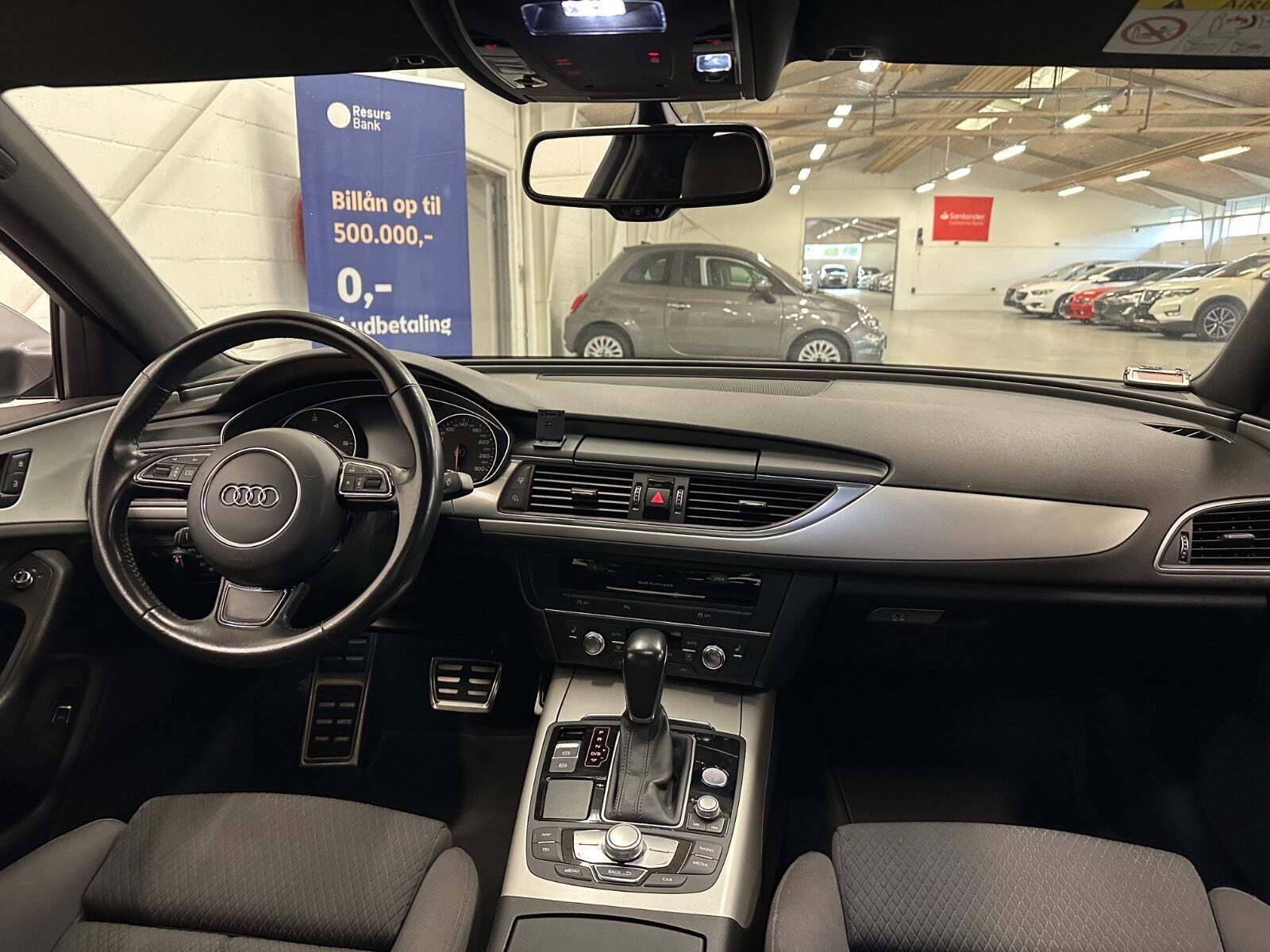 Grå Audi A6 fra 2016