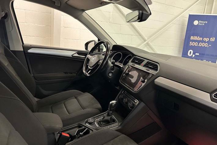 Sølv VW Tiguan fra 2018