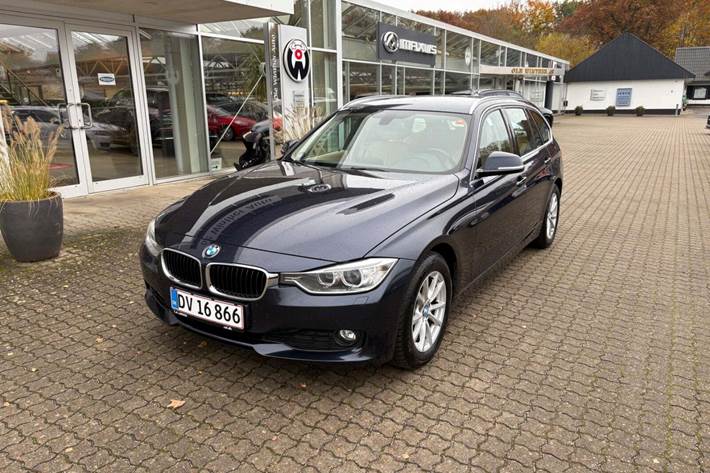 undefined BMW 320d fra 2013 set udefra
