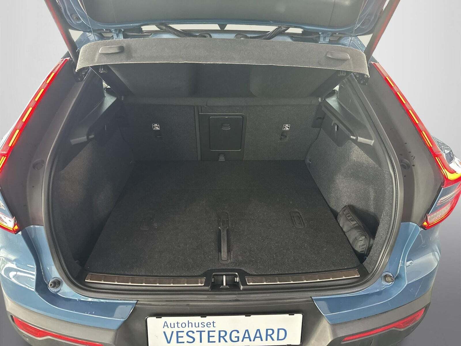 Blå Volvo C40 fra 2022