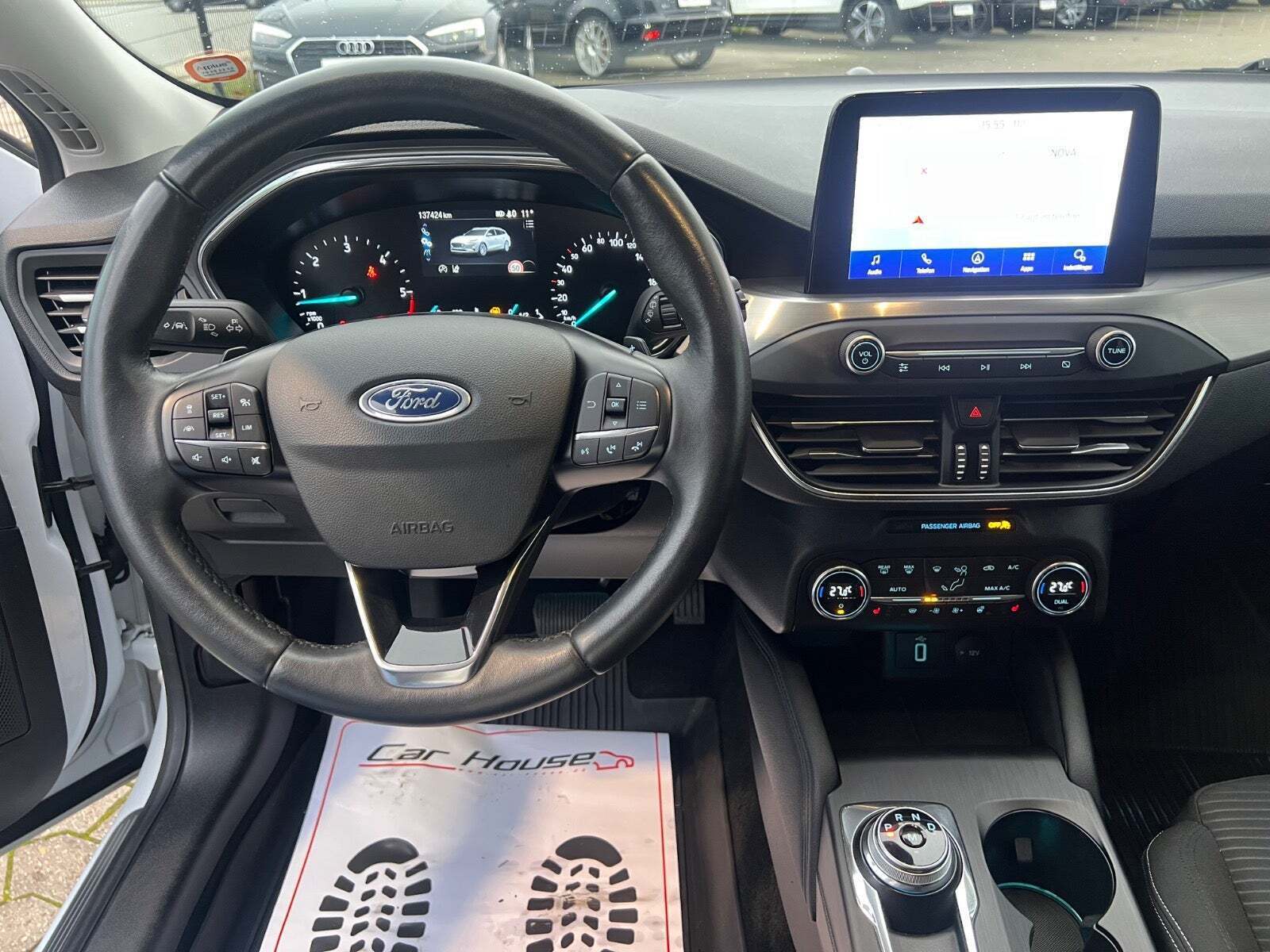 Hvid Ford Focus fra 2020