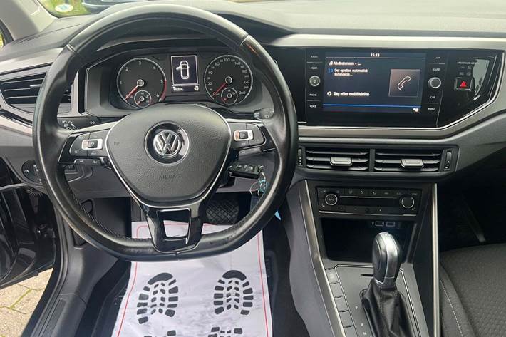 Sort VW Polo fra 2019