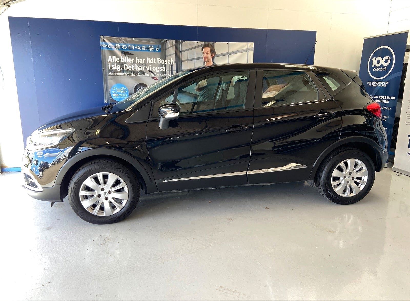 Sort Renault Captur fra 2015