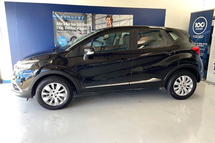 Sort Renault Captur fra 2015