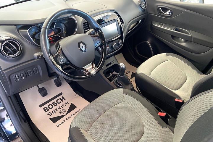 Sort Renault Captur fra 2015