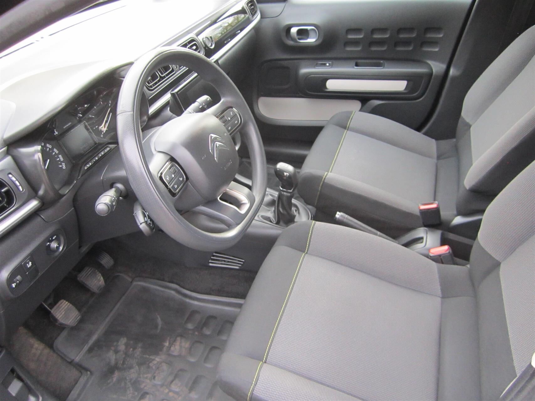 Citroën C3 1,2 PureTech Street start/stop 82HK 5d