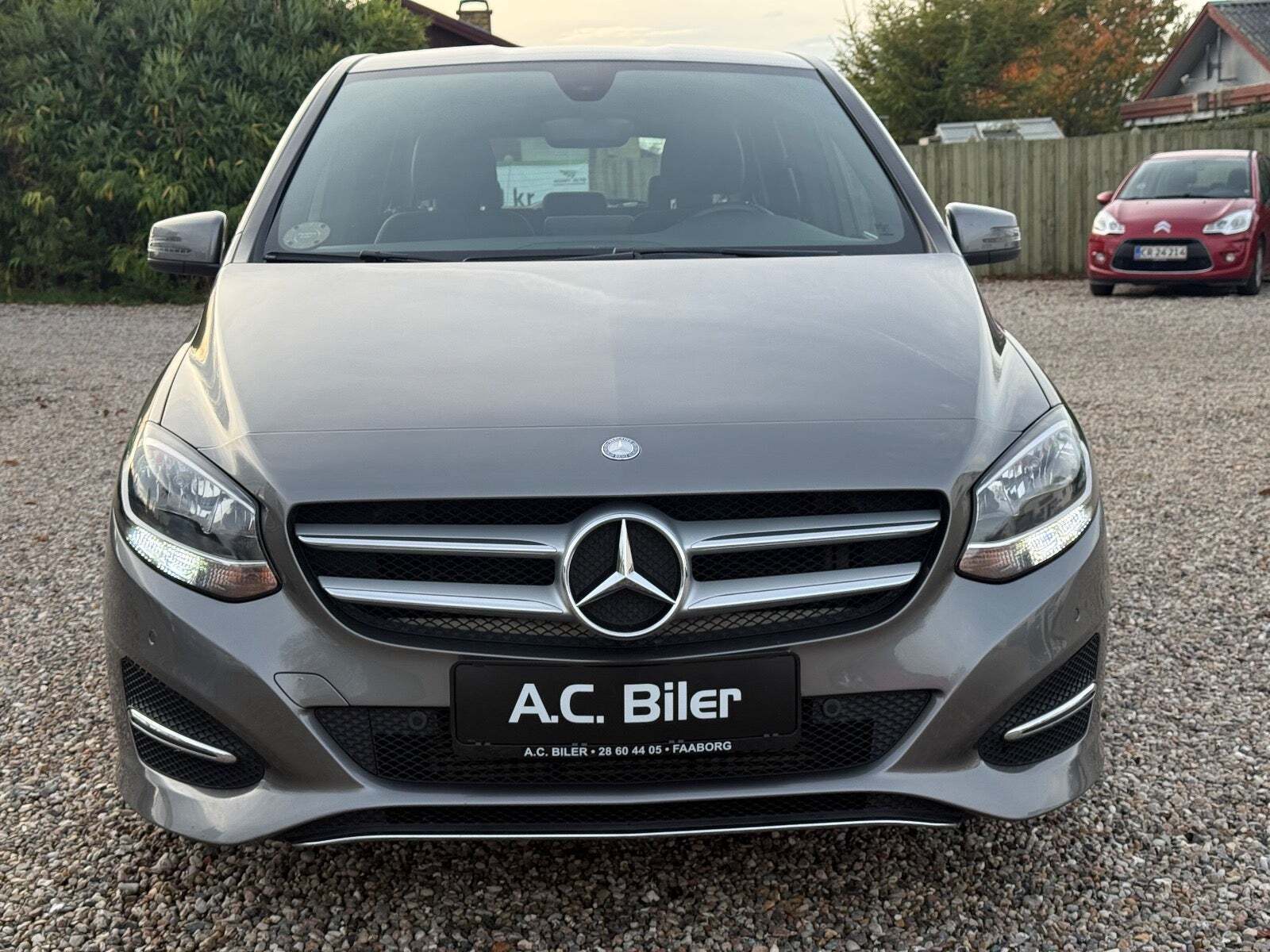 undefined Mercedes B180 d fra 2016