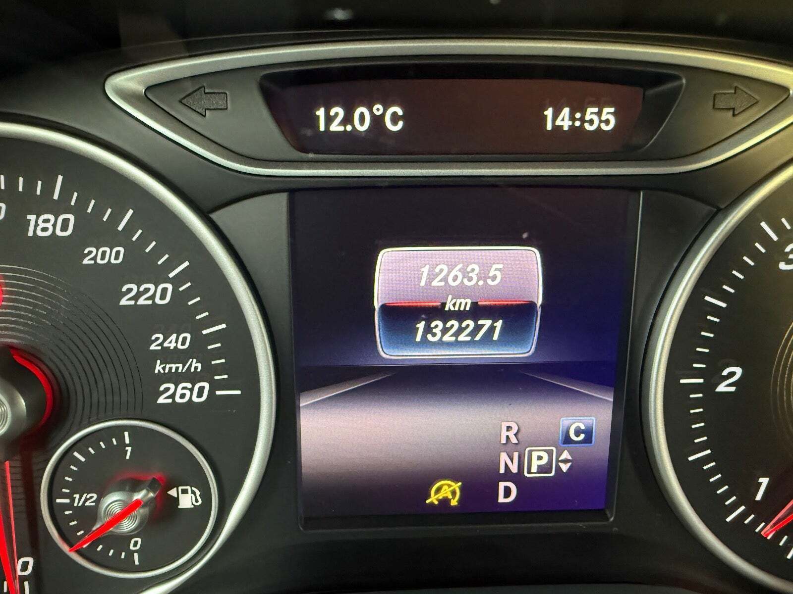 undefined Mercedes B180 d fra 2016