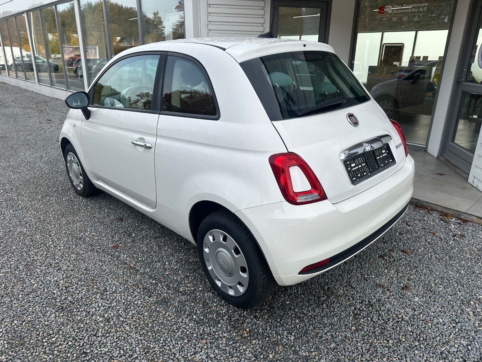 Hvid Fiat 500 fra 2020
