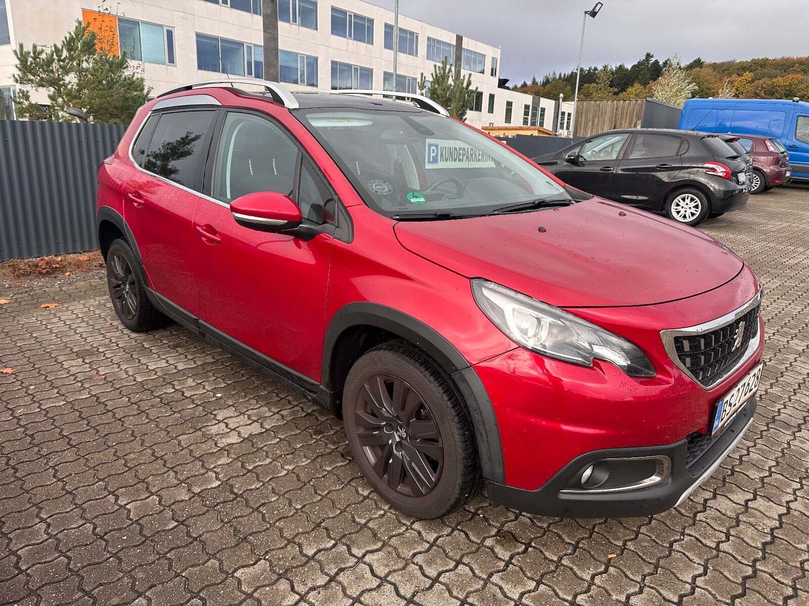 undefined Peugeot 2008 fra 2017