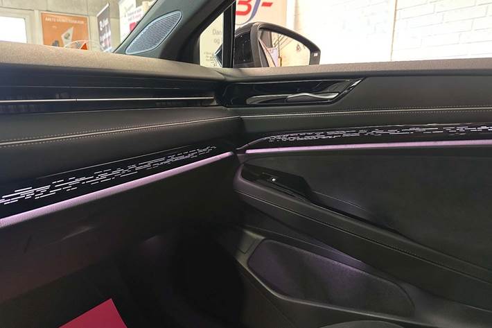 Blå VW ID.7 fra 2025