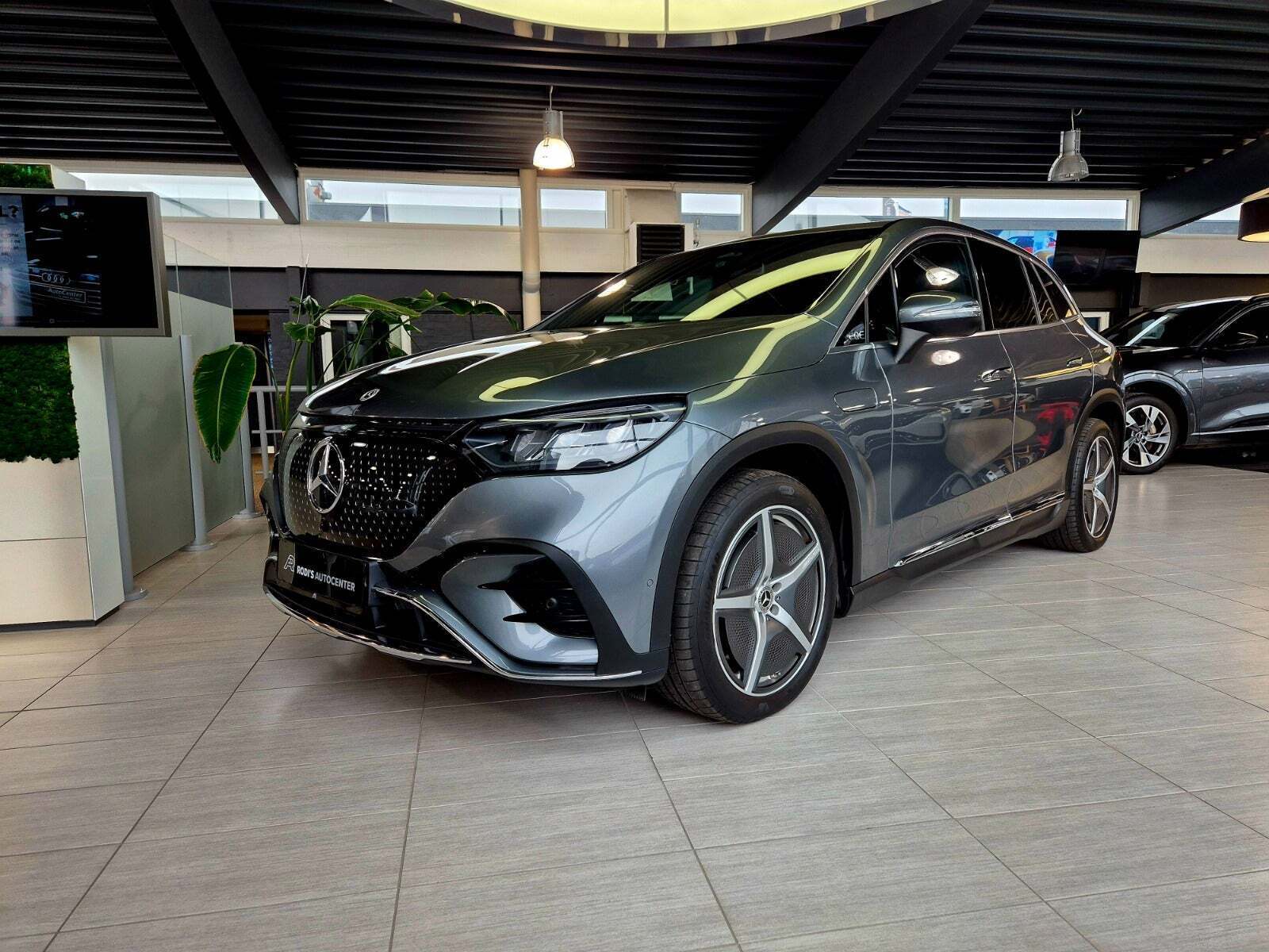 Mercedes EQE350 SUV AMG Advance Plus 4Matic