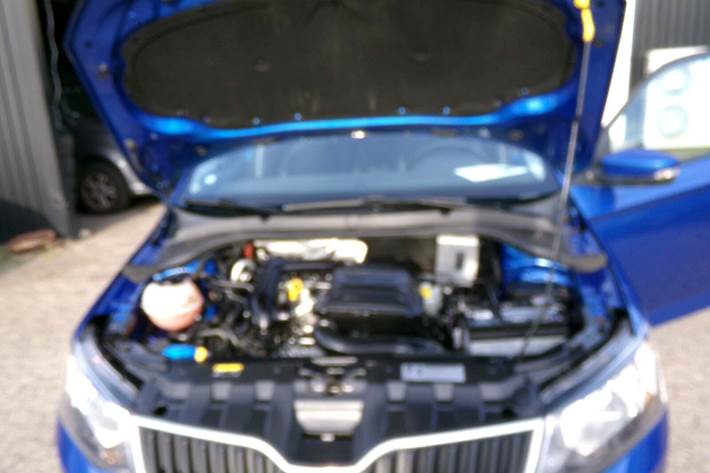 Blå Skoda Fabia fra 2018