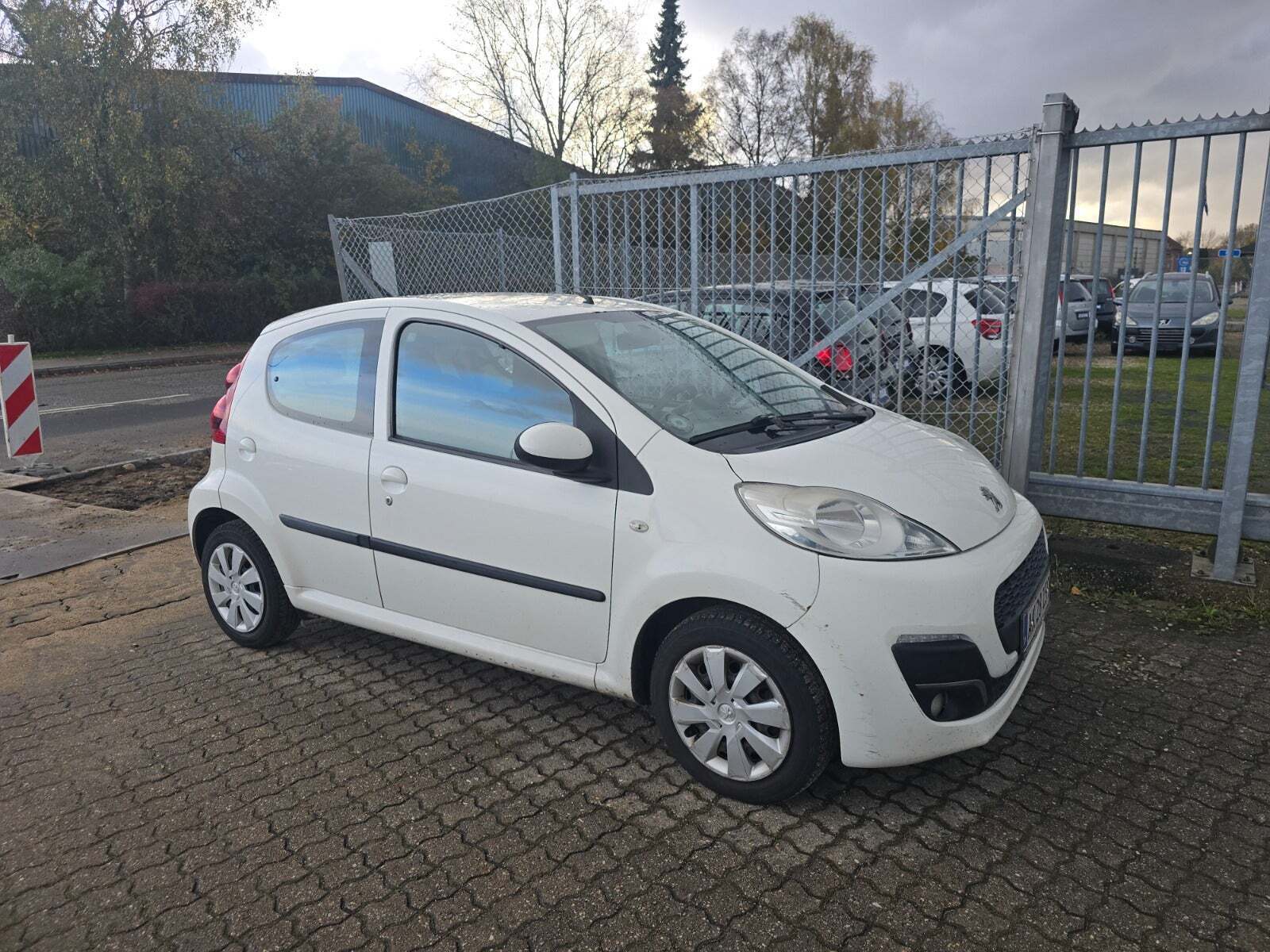 Peugeot 107 1,0 Active