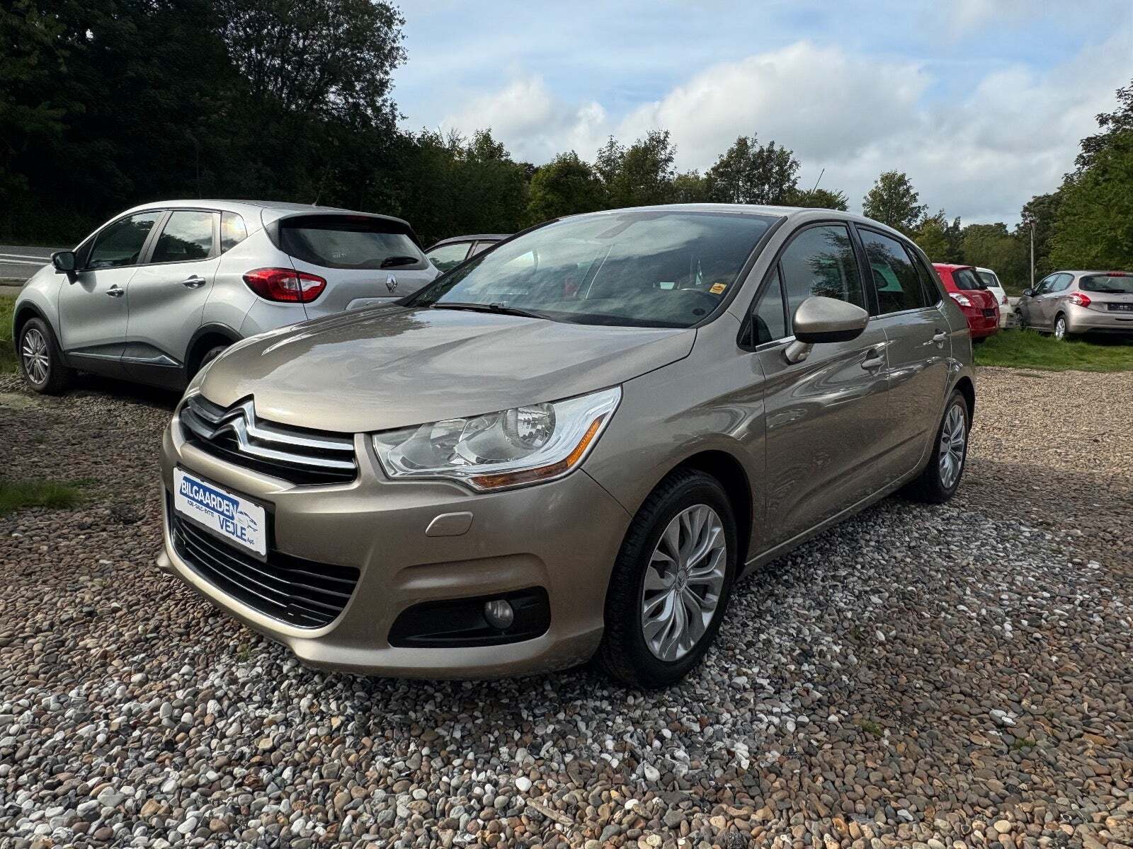 undefined Citroën C4 fra 2011 set udefra