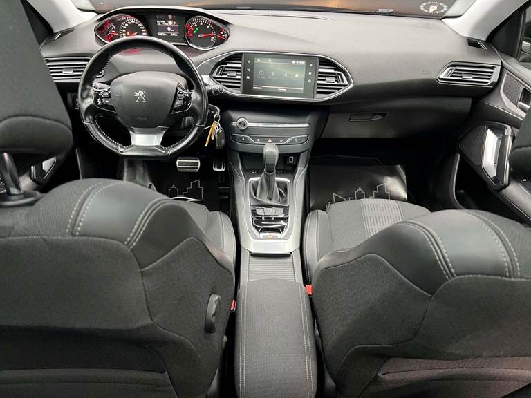 Peugeot 308 1,6 BlueHDi 120 Allure Sky SW EAT6