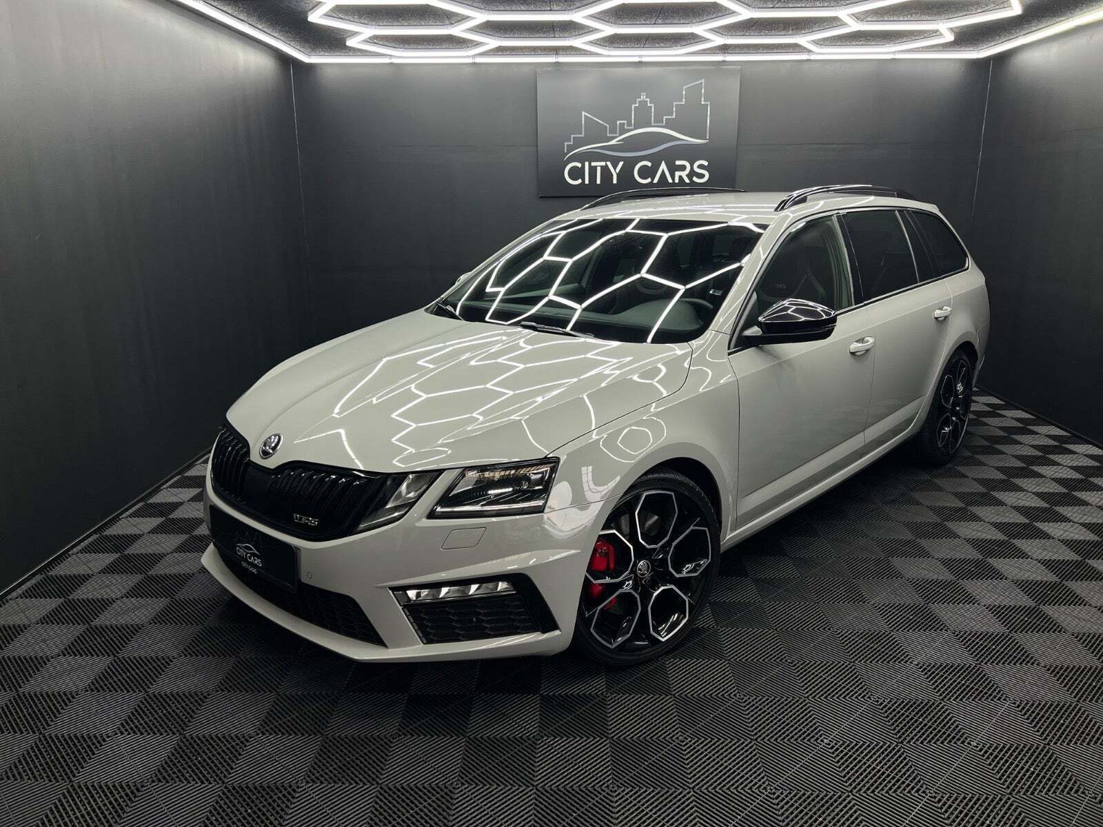 Skoda Octavia 2,0 TSi 245 RS Combi DSG